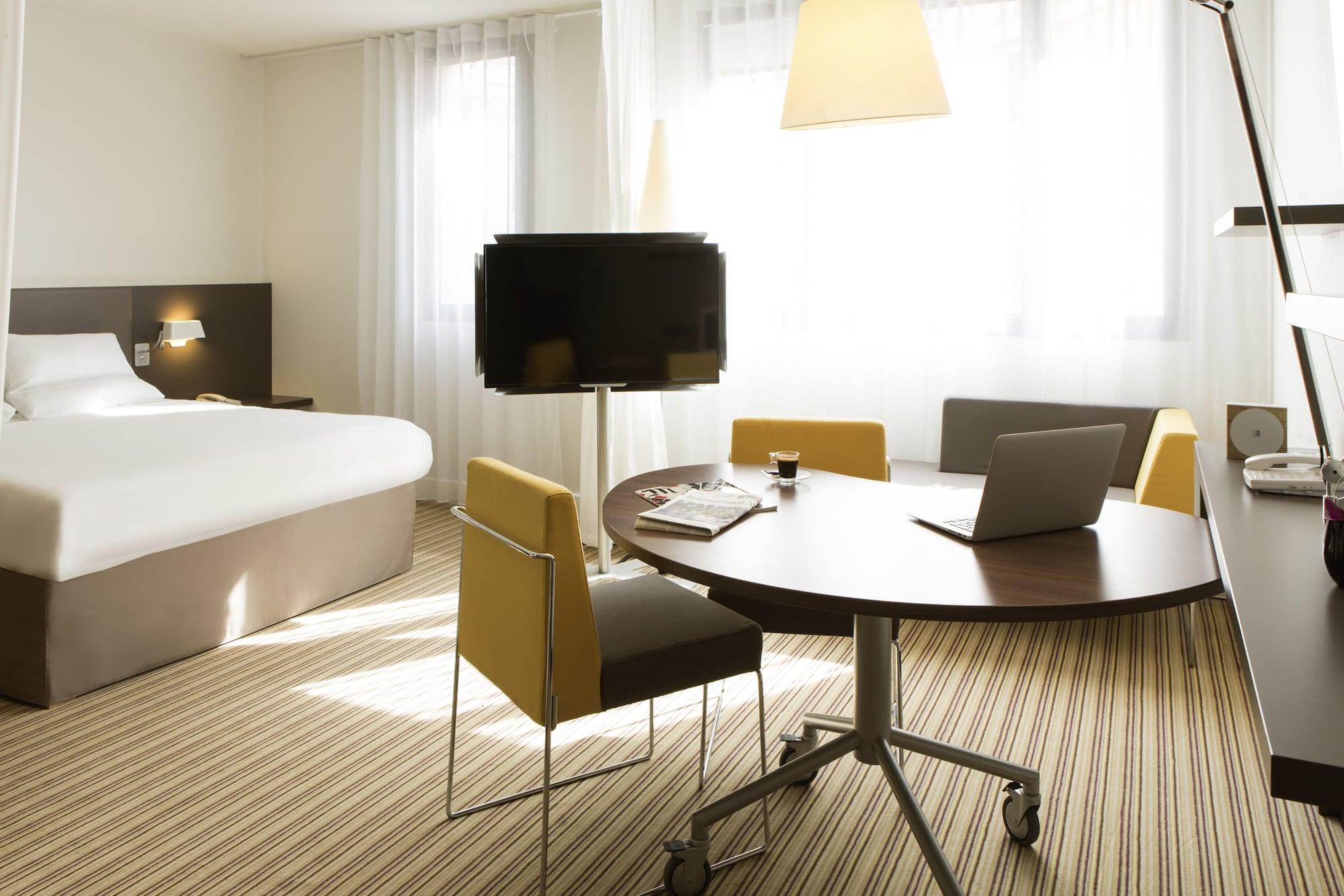 B&B Hotel Velizy Est Dış mekan fotoğraf