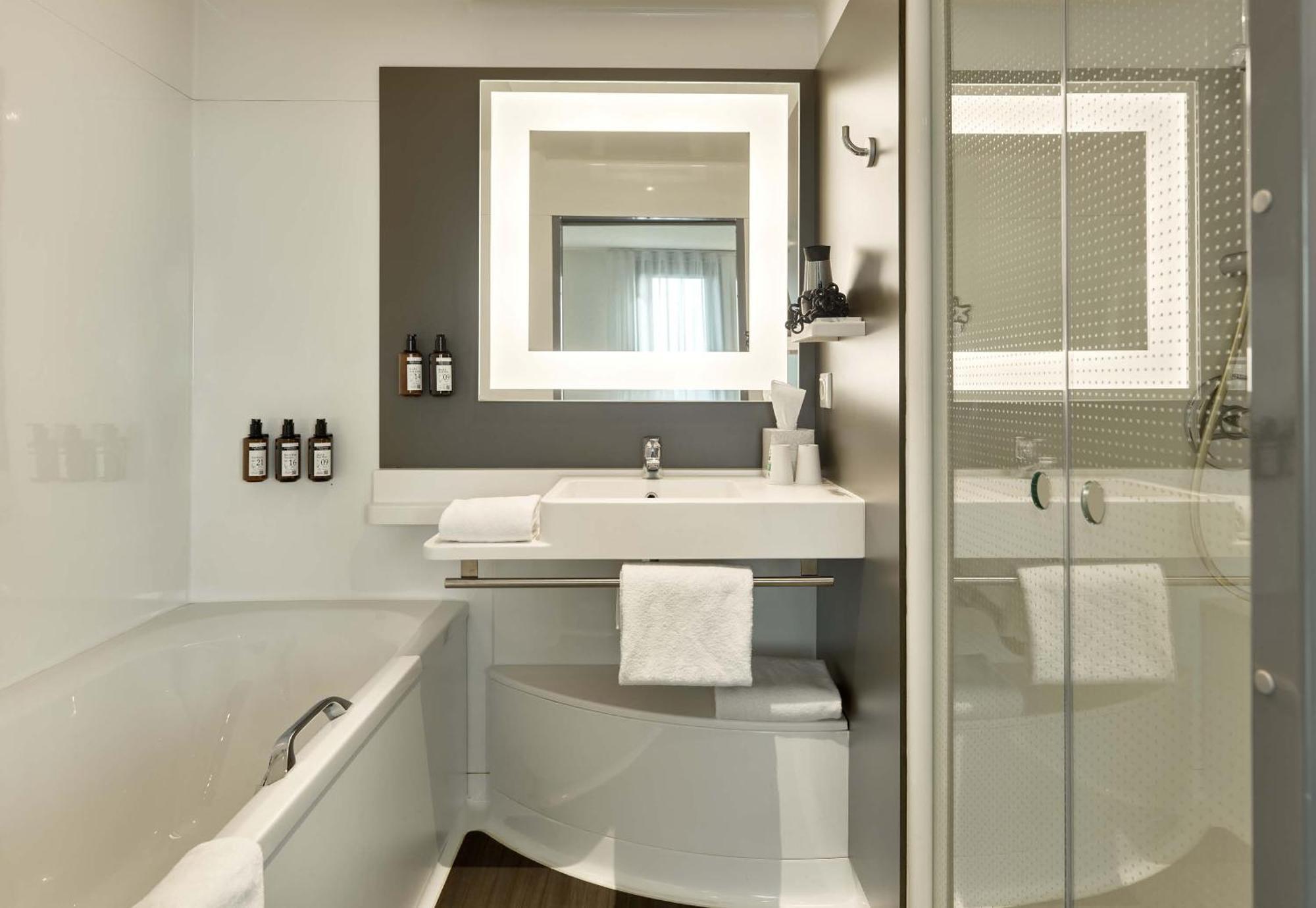 B&B Hotel Velizy Est Dış mekan fotoğraf