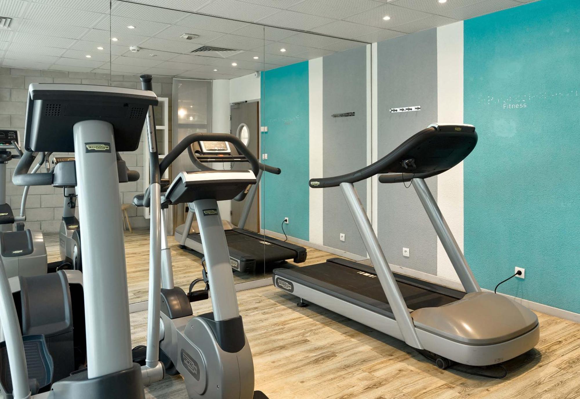 B&B Hotel Velizy Est Dış mekan fotoğraf