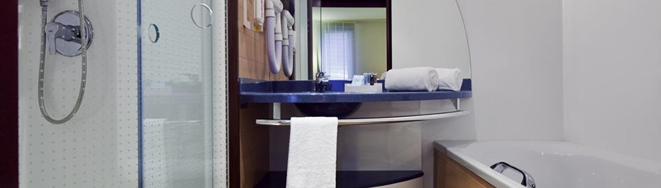 B&B Hotel Velizy Est Oda fotoğraf