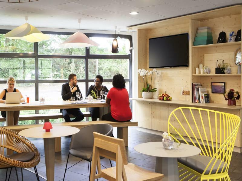 B&B Hotel Velizy Est Dış mekan fotoğraf